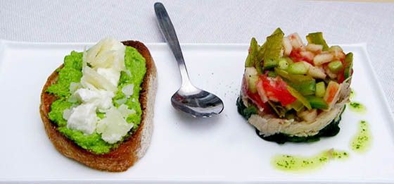  Bruschetta met erwtenpuree, mozzarella en pecorino